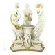 BAILE ALREDEDOR DEL POZO Figura de porcelana Capodimonte hecha a mano Made in Italy